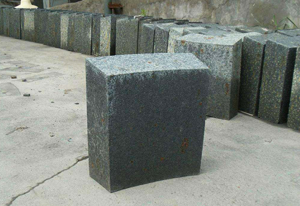 �ͺ��؄���u